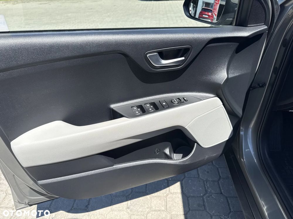 Kia Stonic 1.0 T-GDI MHEV L - 11