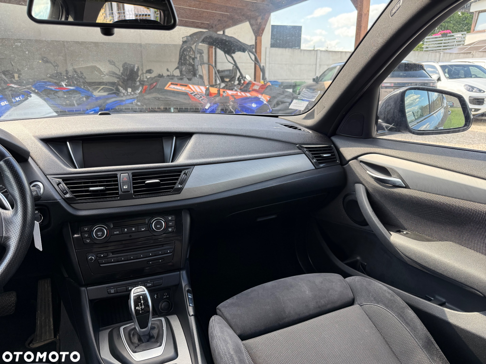 BMW X1 - 11