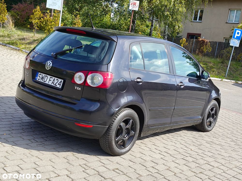 Volkswagen Golf Plus 1.9 TDI Comfortline - 26