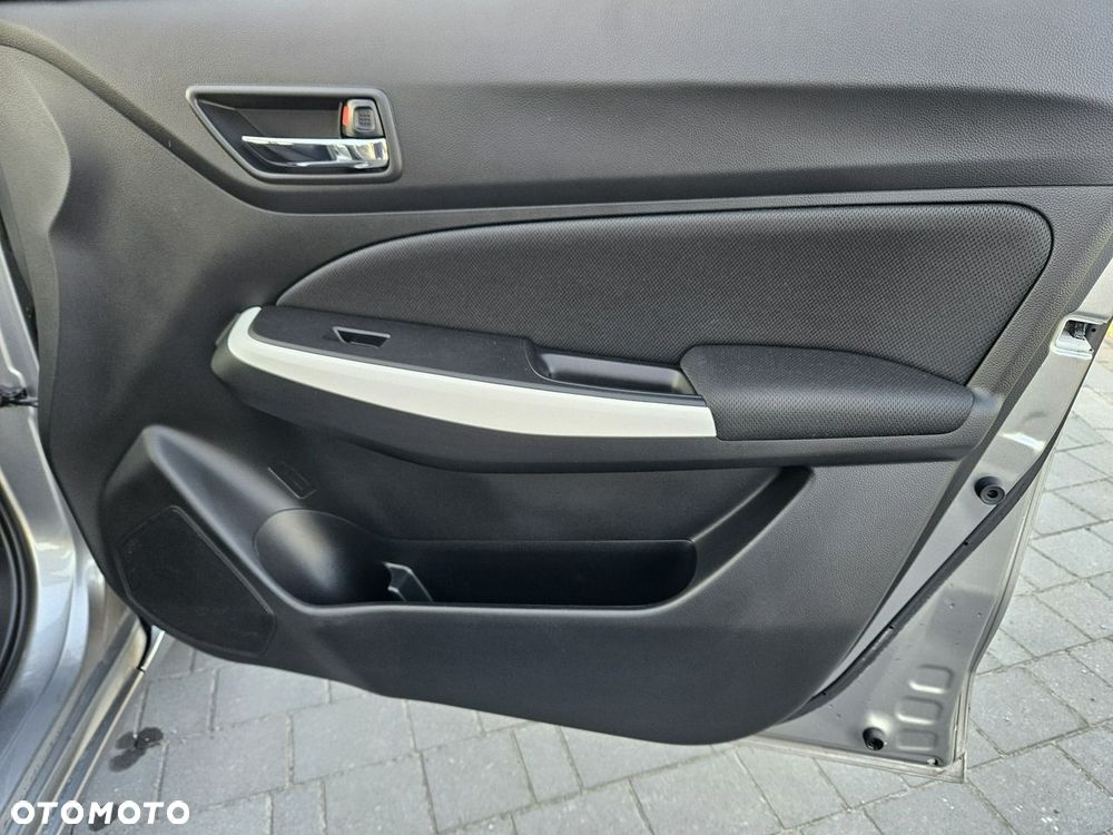 Suzuki Swift - 19