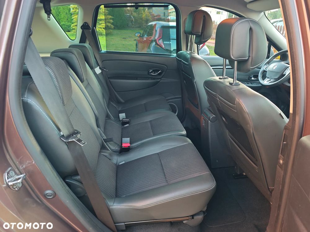 Renault Scenic TCe 130 Dynamique - 16