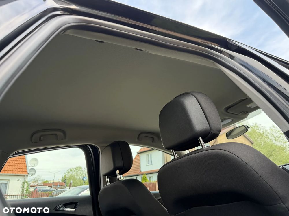 Opel Astra - 18
