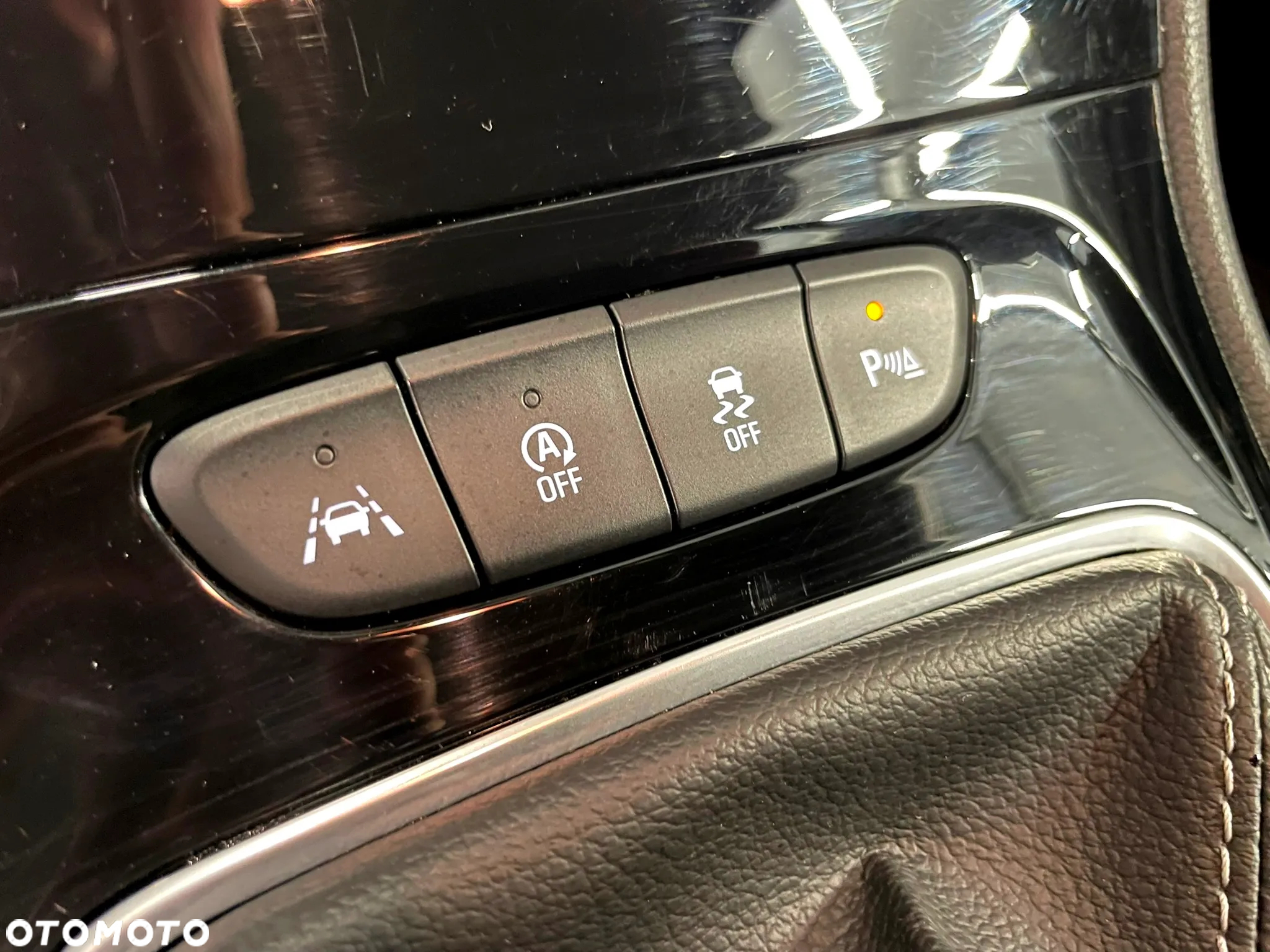 Opel Astra IV 1.6 CDTI Cosmo - 26