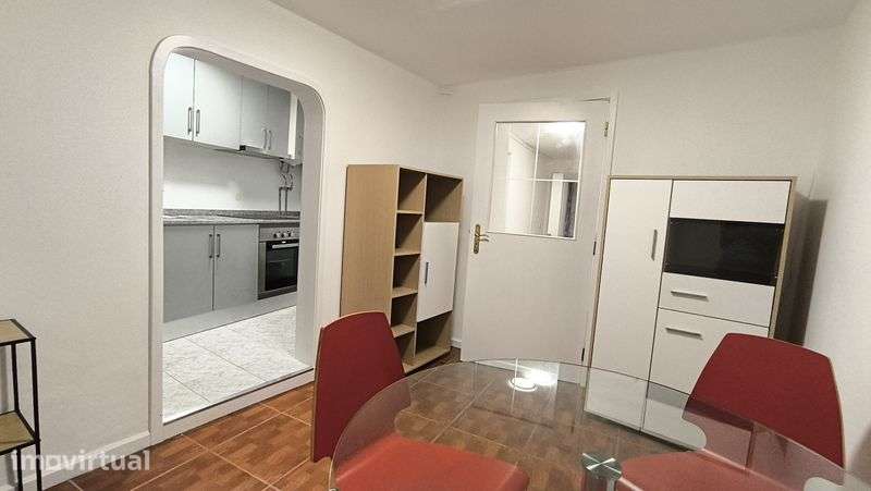 Arrenda -se T1+1 mobilado - Grande imagem: 4/12