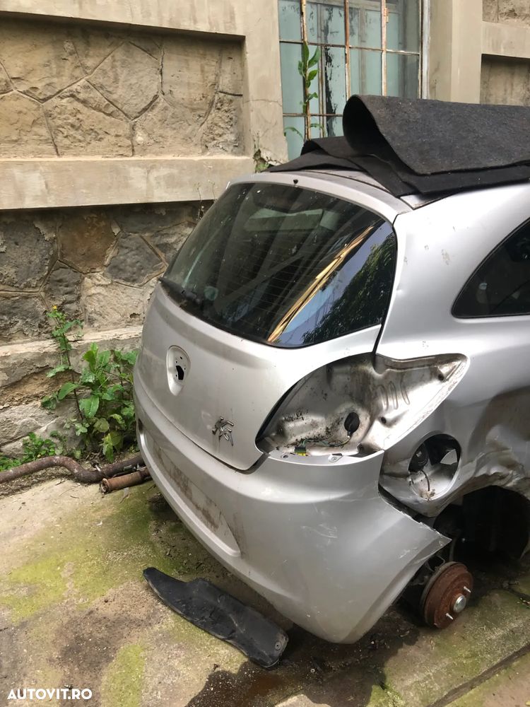 Bara spate Ford KA 2 gri argintiu 2014 - 6