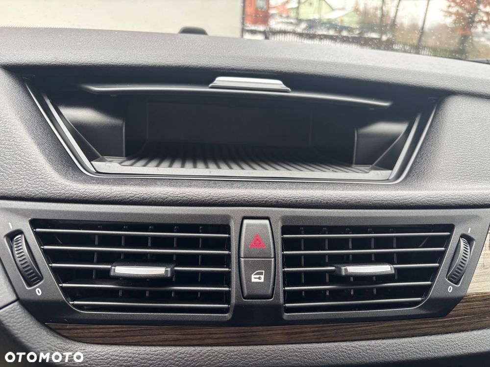 BMW X1 sDrive20d - 24