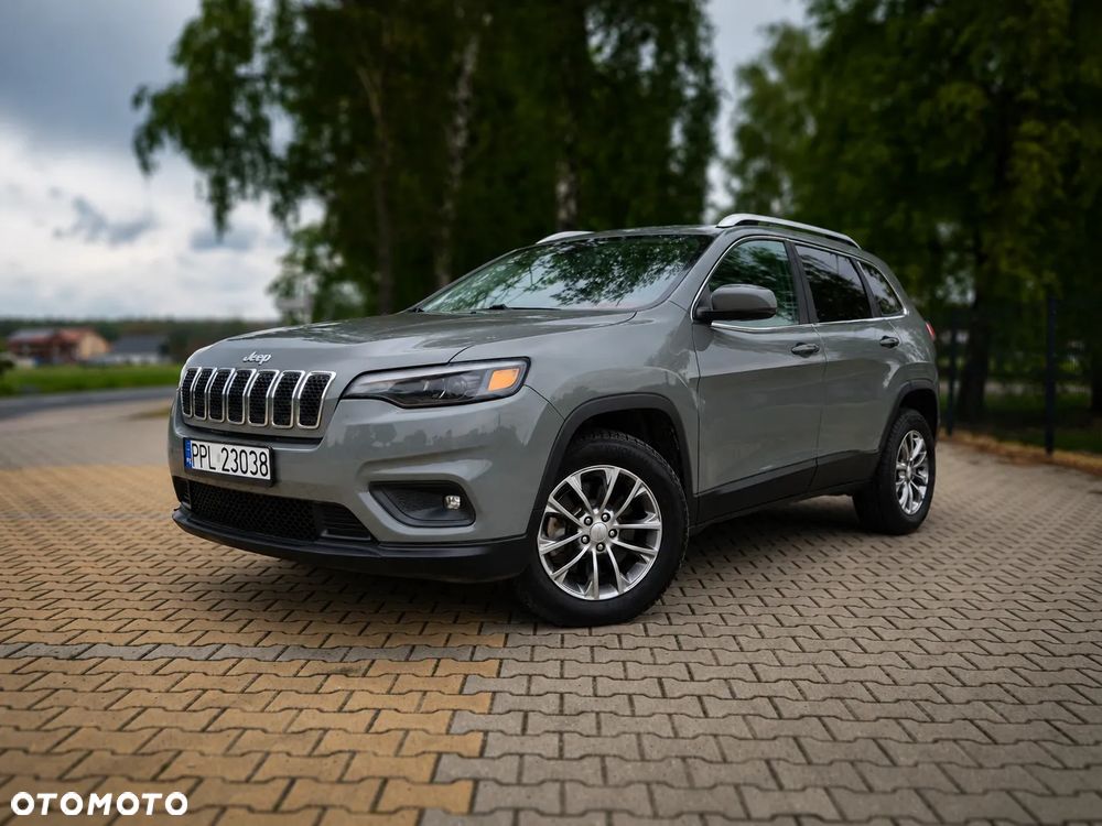Jeep Cherokee - 3