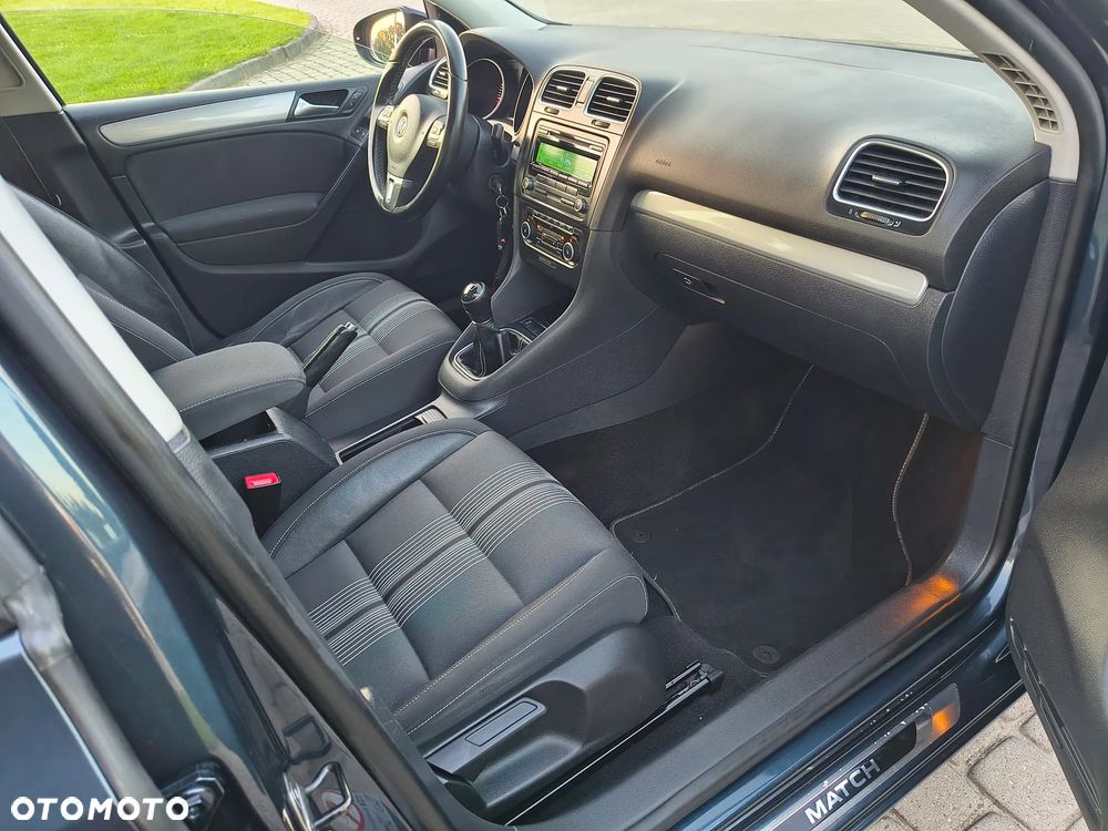 Volkswagen Golf 1.4 MATCH - 12