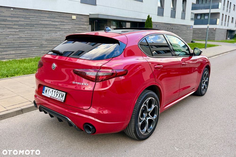 Alfa Romeo Stelvio 2.0 Turbo Veloce Q4 - 3