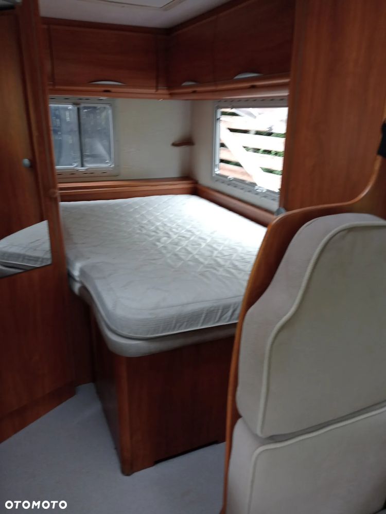 Mercedes-Benz Kamper - 8