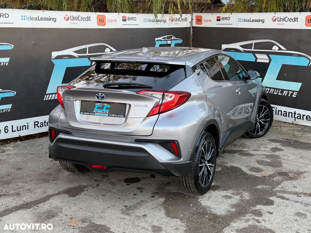 Toyota C-HR Hybrid Lounge - 36