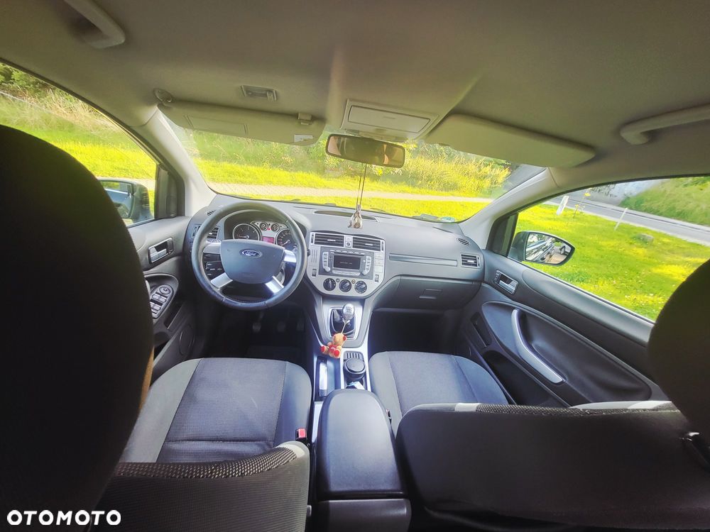 Ford Kuga 2.0 TDCi Titanium - 12