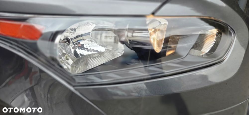 Ford TRANSIT CONNECT - 21