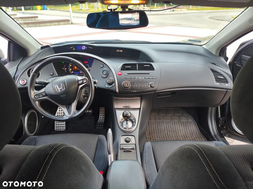 Honda Civic 1.8 TypeS - 7