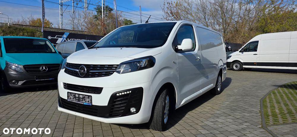 Opel Vivaro L3H1 2.0 177KM AUTOMAT 8-biegów - 3
