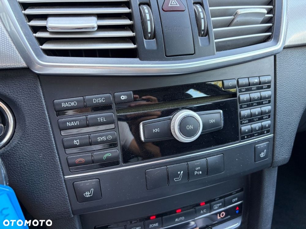 Mercedes-Benz Klasa E 200 CDI DPF BlueEFFICIENCY 7G-TRONIC - 19