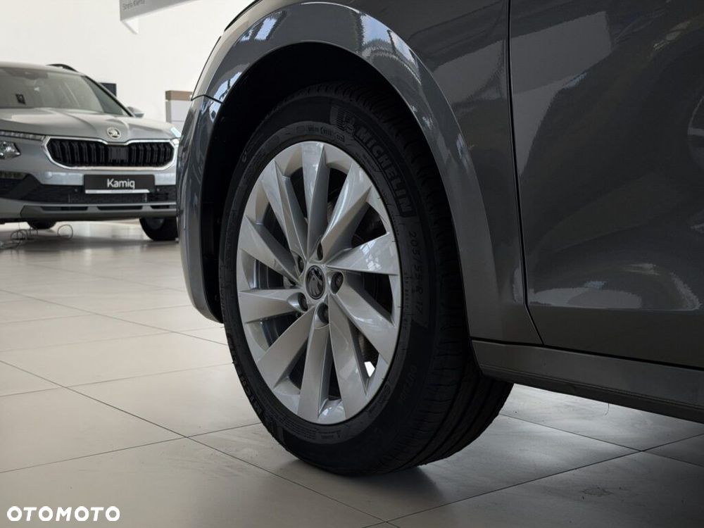 Skoda Octavia 1.5 TSI mHEV Drive Selection DSG - 14