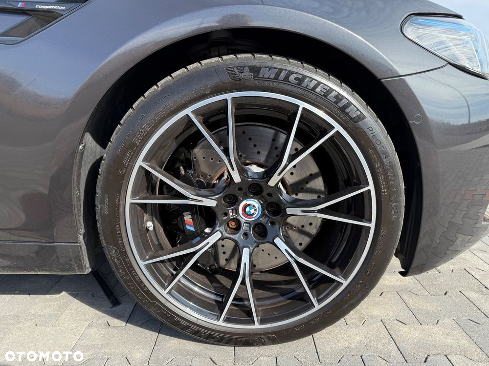 BMW M5 Competition - 12