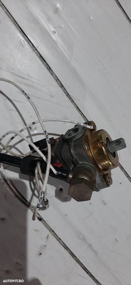 Robinet 2/4 cai Wabco 9520030320 - 3