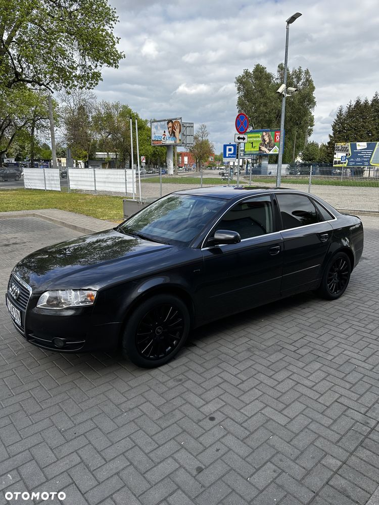 Audi A4 Limousine - 18
