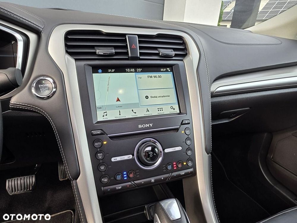 Ford Mondeo 2.0 Hybrid Vignale - 18