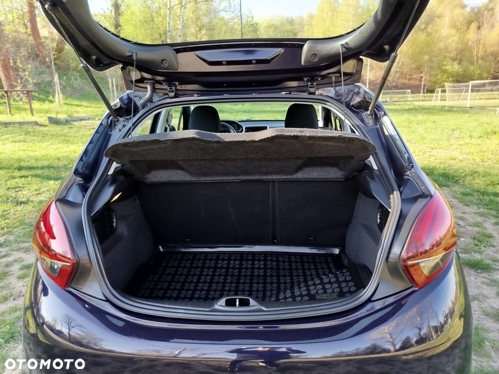 Peugeot 208 1.6 BlueHDi Active S&S - 19