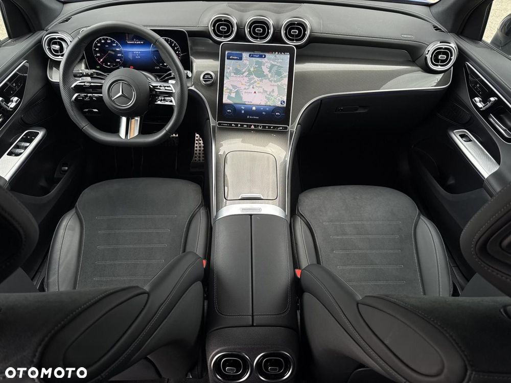Mercedes-Benz GLC - 16