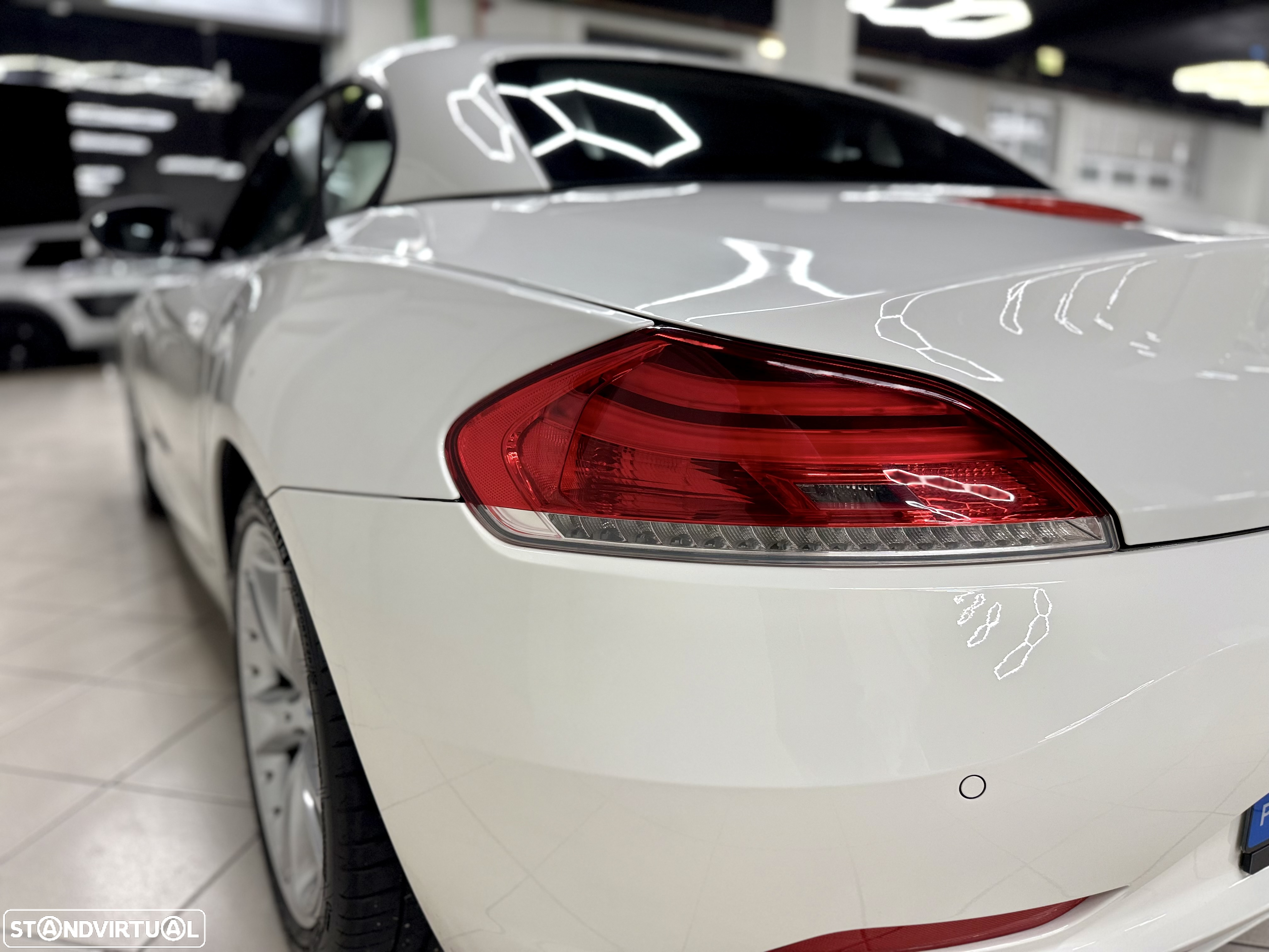 BMW Z4 23 i - 13