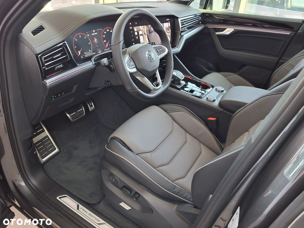 Volkswagen Touareg 3.0 V6 TDI 4Motion R-Line Final Edition - 11