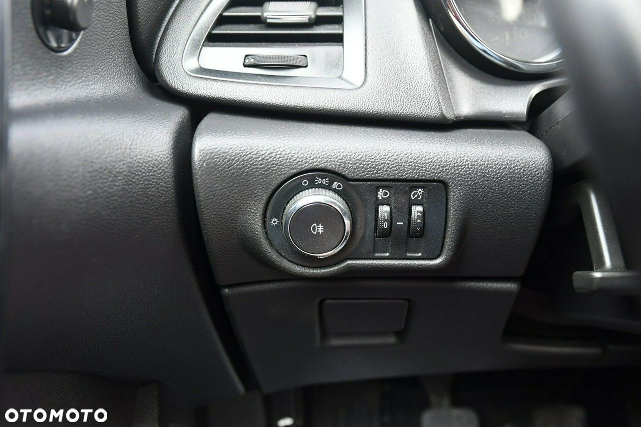 Opel Astra - 28