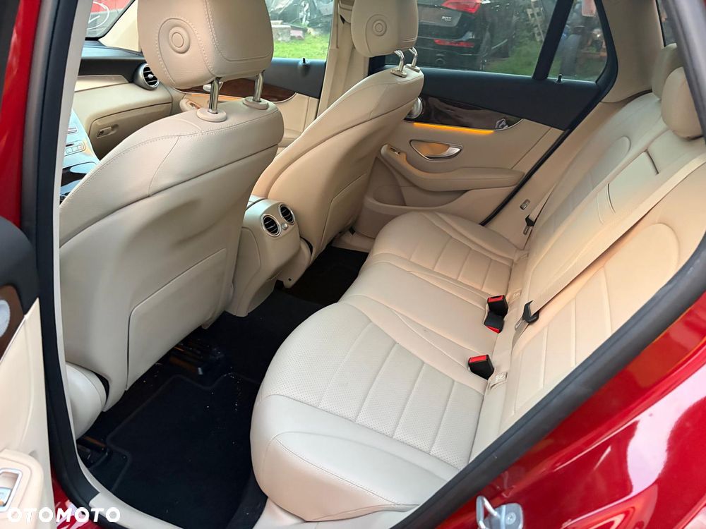 Mercedes-Benz GLC - 8