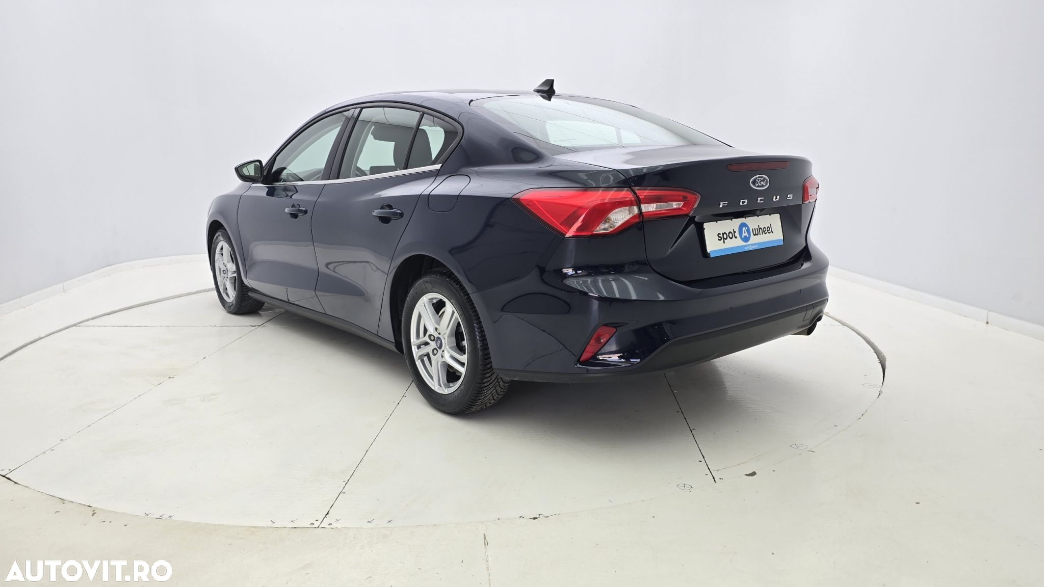 Ford Focus 1.5 EcoBlue Trend - 24