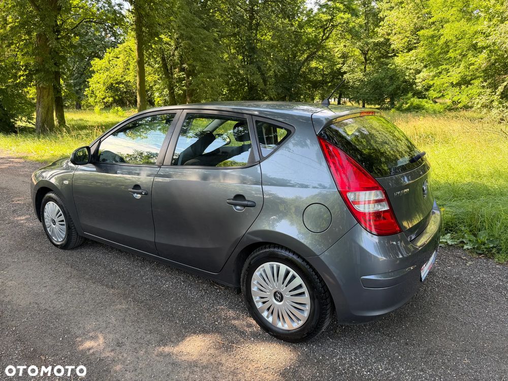 Hyundai i30 1.4 Edition Plus - 12