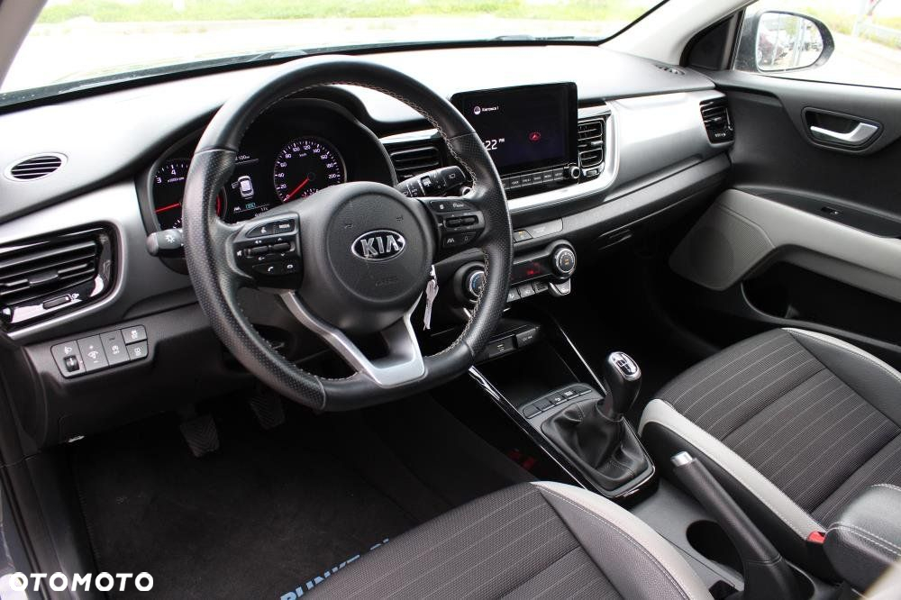 Kia Stonic - 9