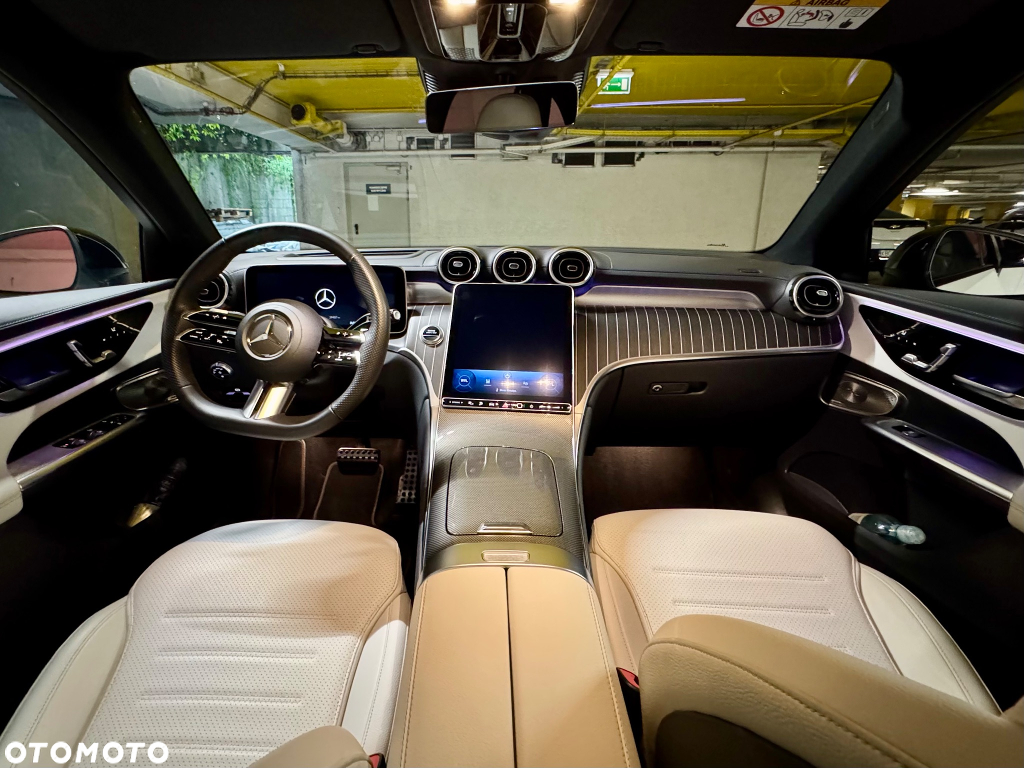 Mercedes-Benz GLC 300 e 4-Matic AMG Line - 17