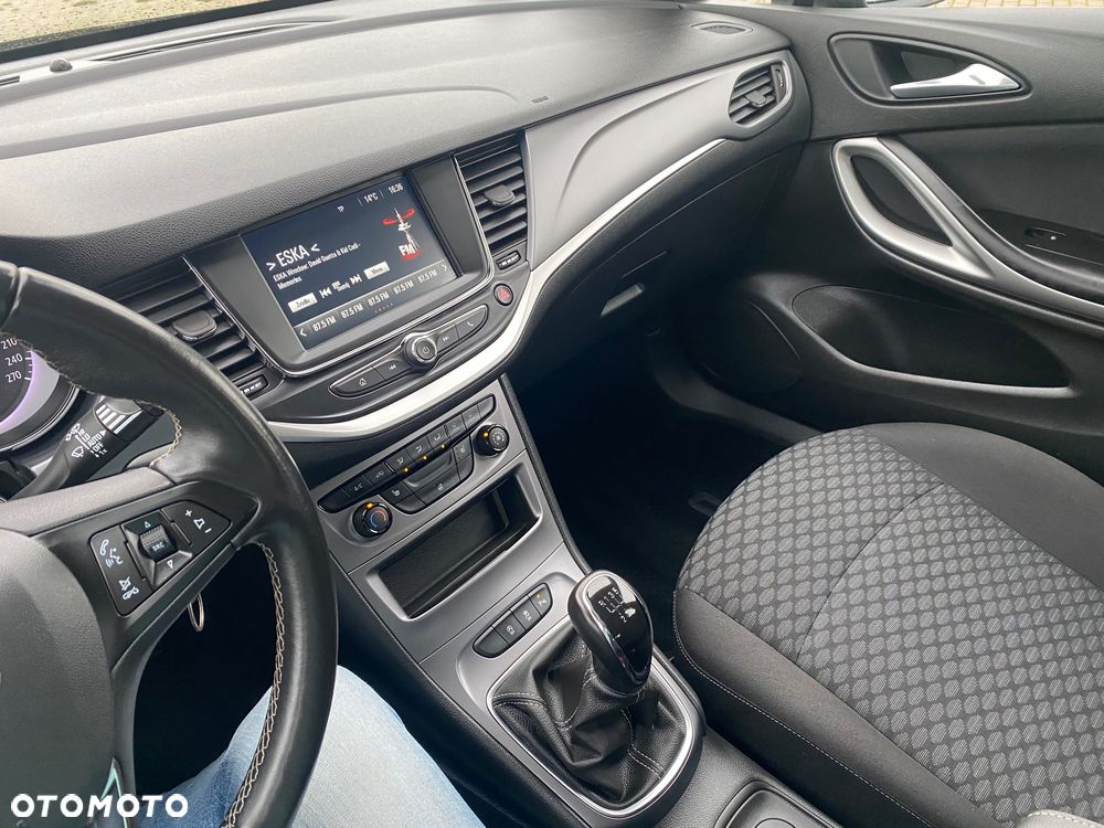 Opel Astra 1.2 Turbo Start/Stop Sports Tourer 2020 - 25