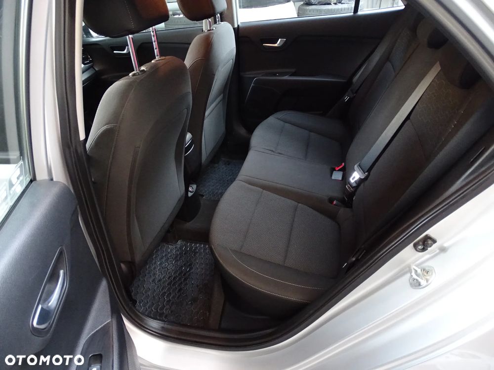 Kia Rio 1.0 T-GDI L - 22