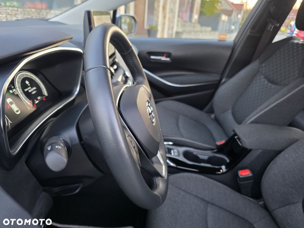 Toyota Corolla 1.8 Hybrid Style - 10