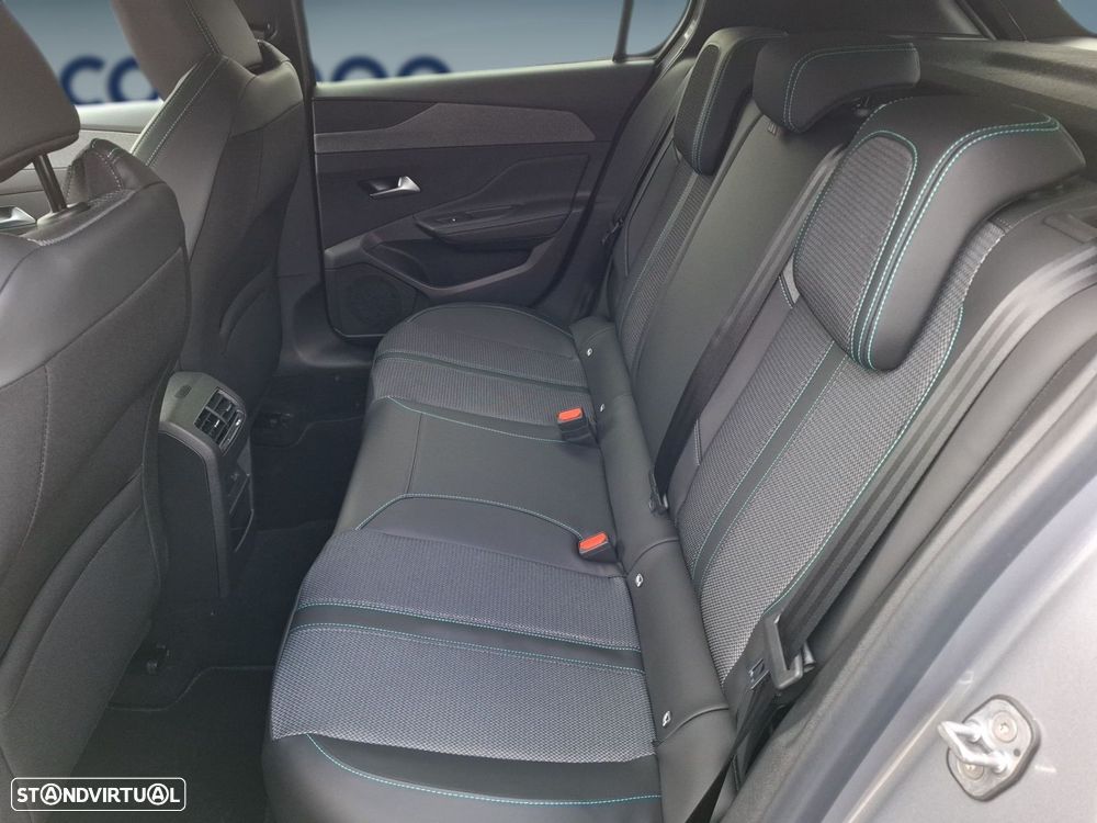 Peugeot e-308 54 kWh Allure - 14