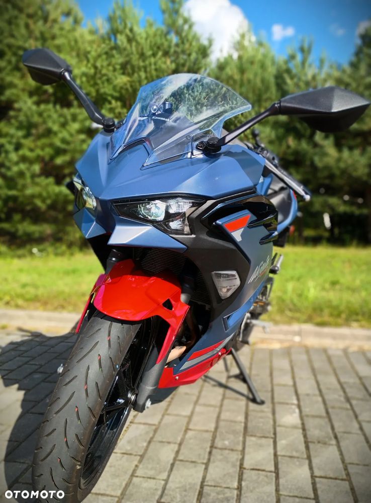 Kawasaki Ninja 500 - 4