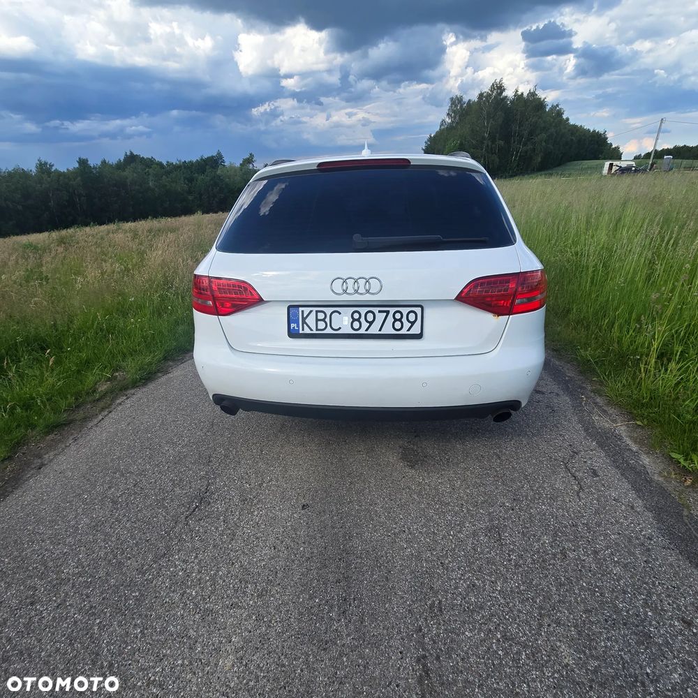 Audi A4 Avant 2.0 TFSI quattro S tronic Ambiente - 5