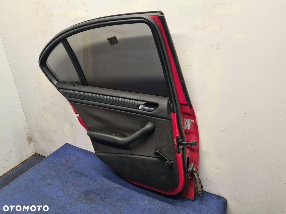 BMW 3 E46 LIFT SEDAN DRZWI TYŁ LEWE 438/3 JAPANROT - 10