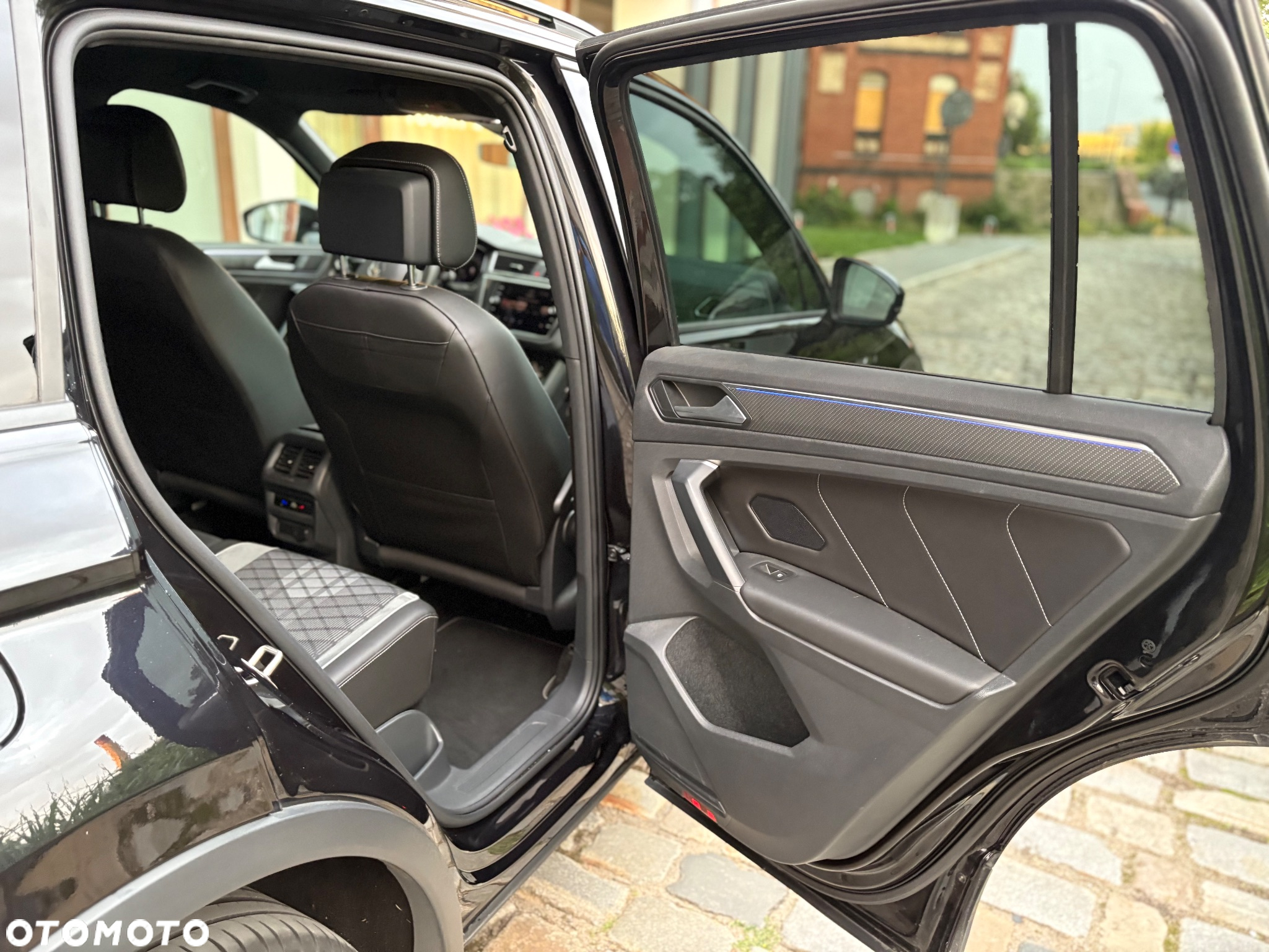 Volkswagen Tiguan - 25