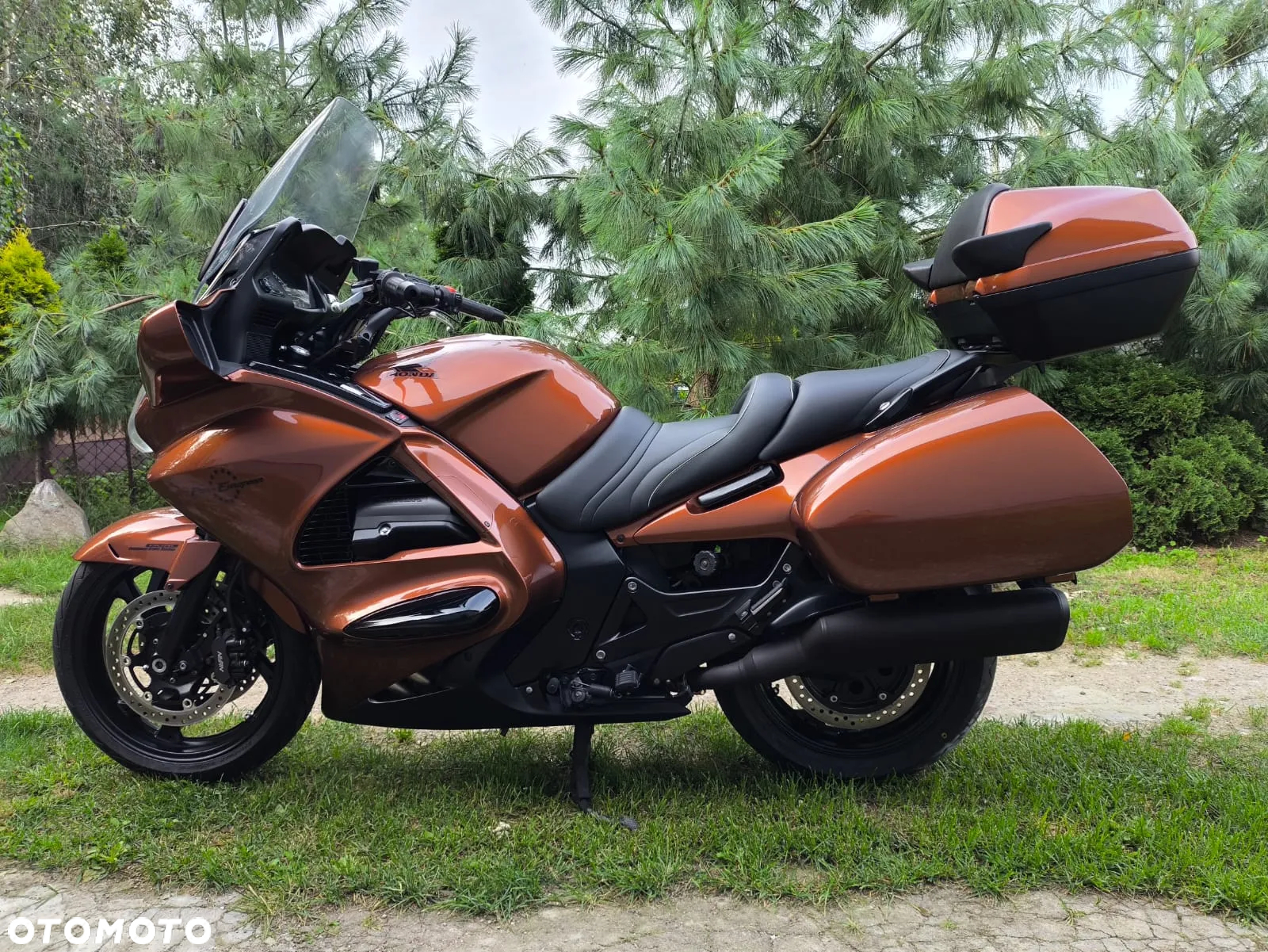 Honda ST - 6