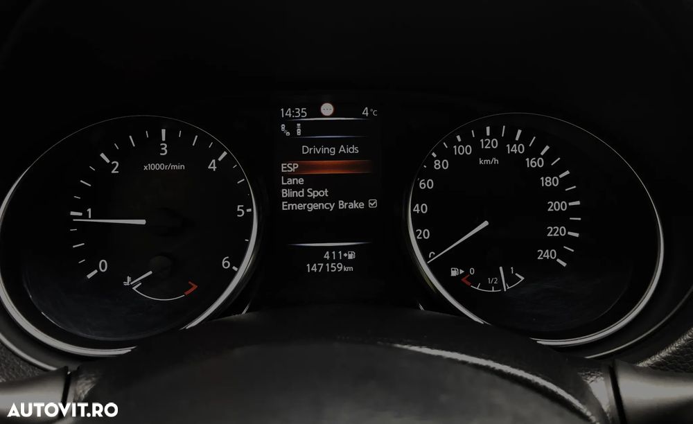 Nissan Qashqai 1.6 DCI TEKNA+ - 23