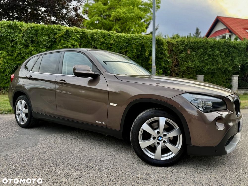 BMW X1 sDrive18i Sport Line - 11