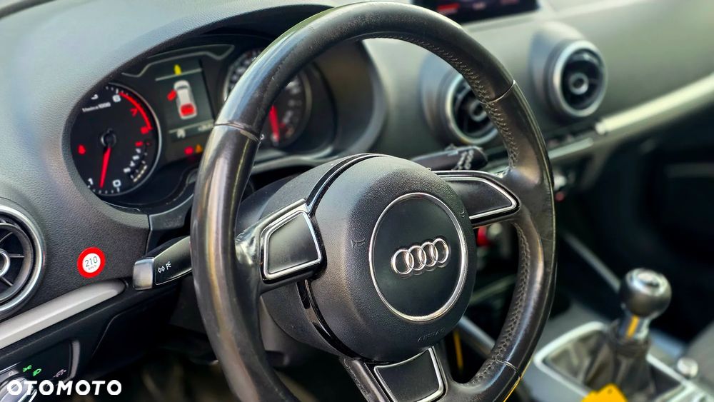Audi A3 Sportback 1.4 TFSI Ambiente - 20