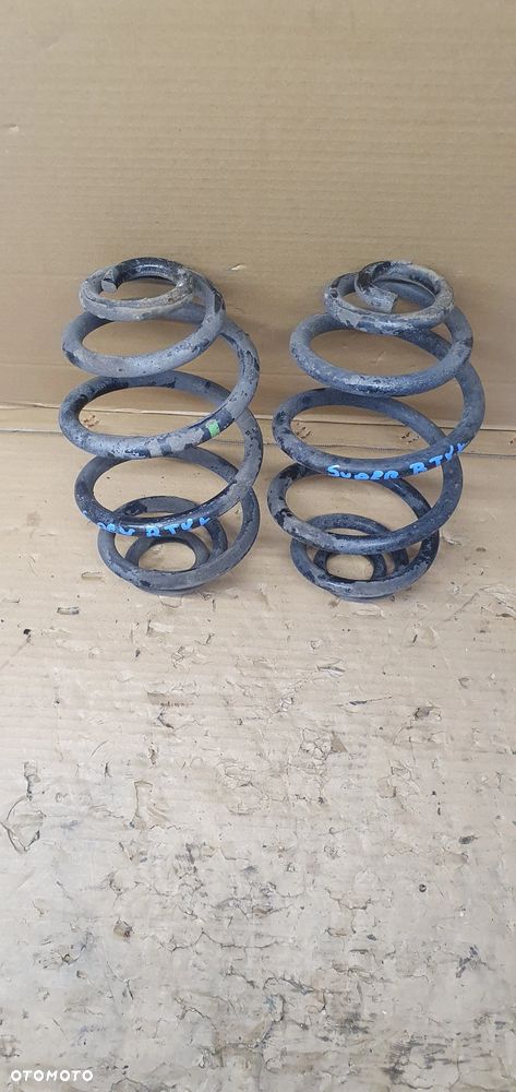 Sprężyny sprężyna tył tylne 2SZT Skoda Superb - 2