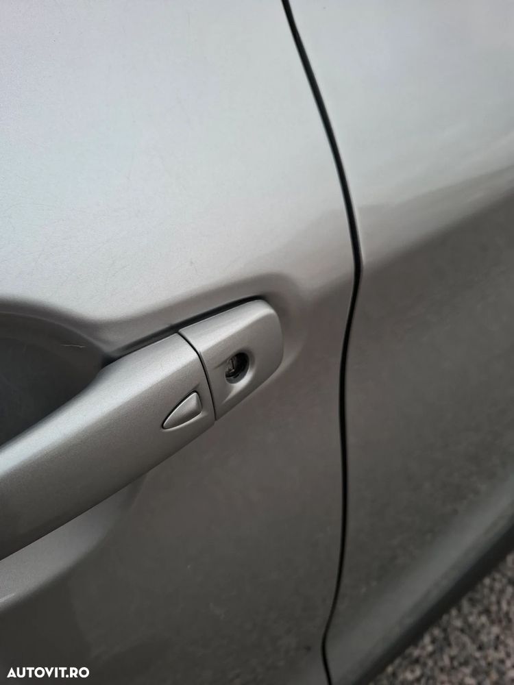 Nissan Qashqai 1.6 DCI Start/Stop X-TRONIC N-Connecta - 27