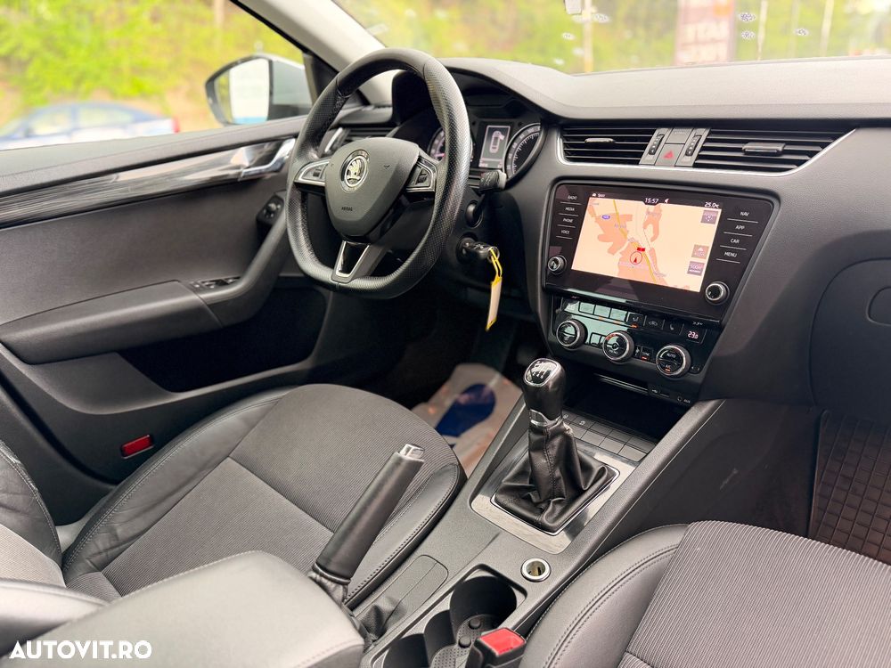 Skoda Octavia - 6